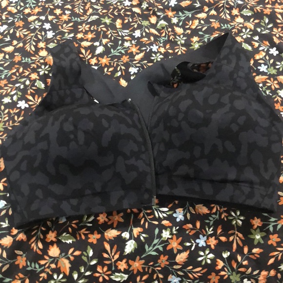 Lulu🍋 Enlite Bra Zip Front Formation Camo Deep Coal size 32DD - Picture 5 of 10